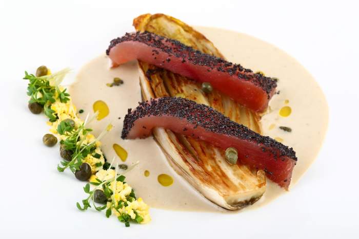 Endive rôtie tonato